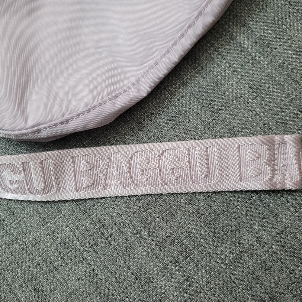 BAGGU Dusty Pink Small Crescent Crossbody or Shoulder Bag - Picture 4 of 11